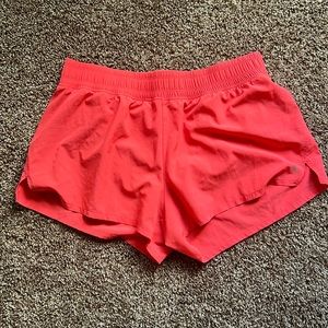 Gap Fit Running Shorts Coral Size Large